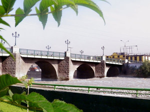 puente-de-piedra-650