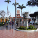 barranco-plaza-san-francisco-lima-peru-5-biblioteca-300x225 barranco-plaza-san-francisco-lima-peru-5-biblioteca-300x225